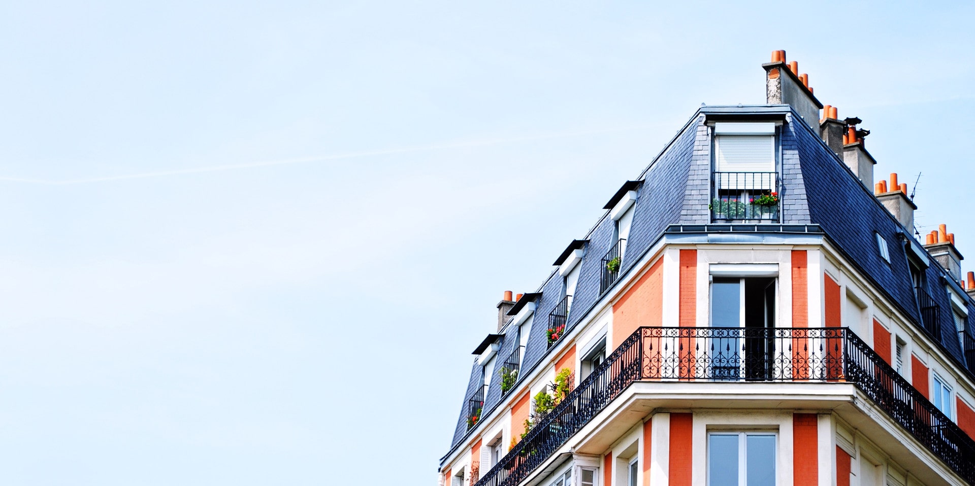 Batiment Back to Algeria